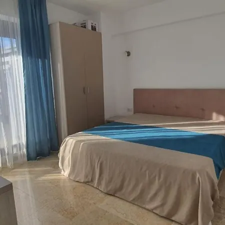 Luxury 3 Bed Boutique Mamaia Central Aparment Appartamento Mamaia
