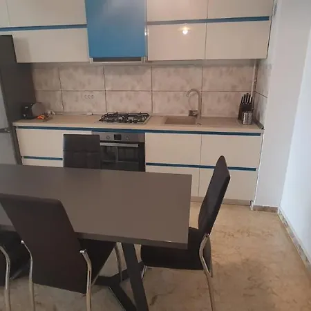 Luxury 3 Bed Boutique Mamaia Central Aparment Appartamento