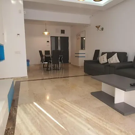 Appartamento Luxury 3 Bed Boutique Mamaia Central Aparment Mamaia