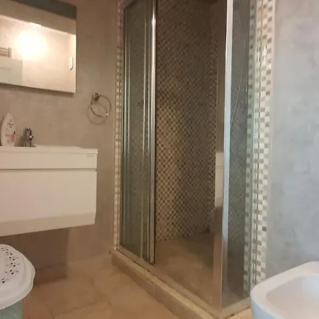 Luxury 3 Bed Boutique Mamaia Central Aparment Appartamento Mamaia