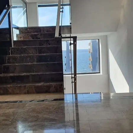 Apartment Luxury 3 Bed Boutique Mamaia Central Aparment Mamaia