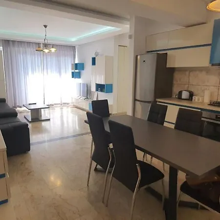 Apartment Luxury 3 Bed Boutique Mamaia Central Aparment